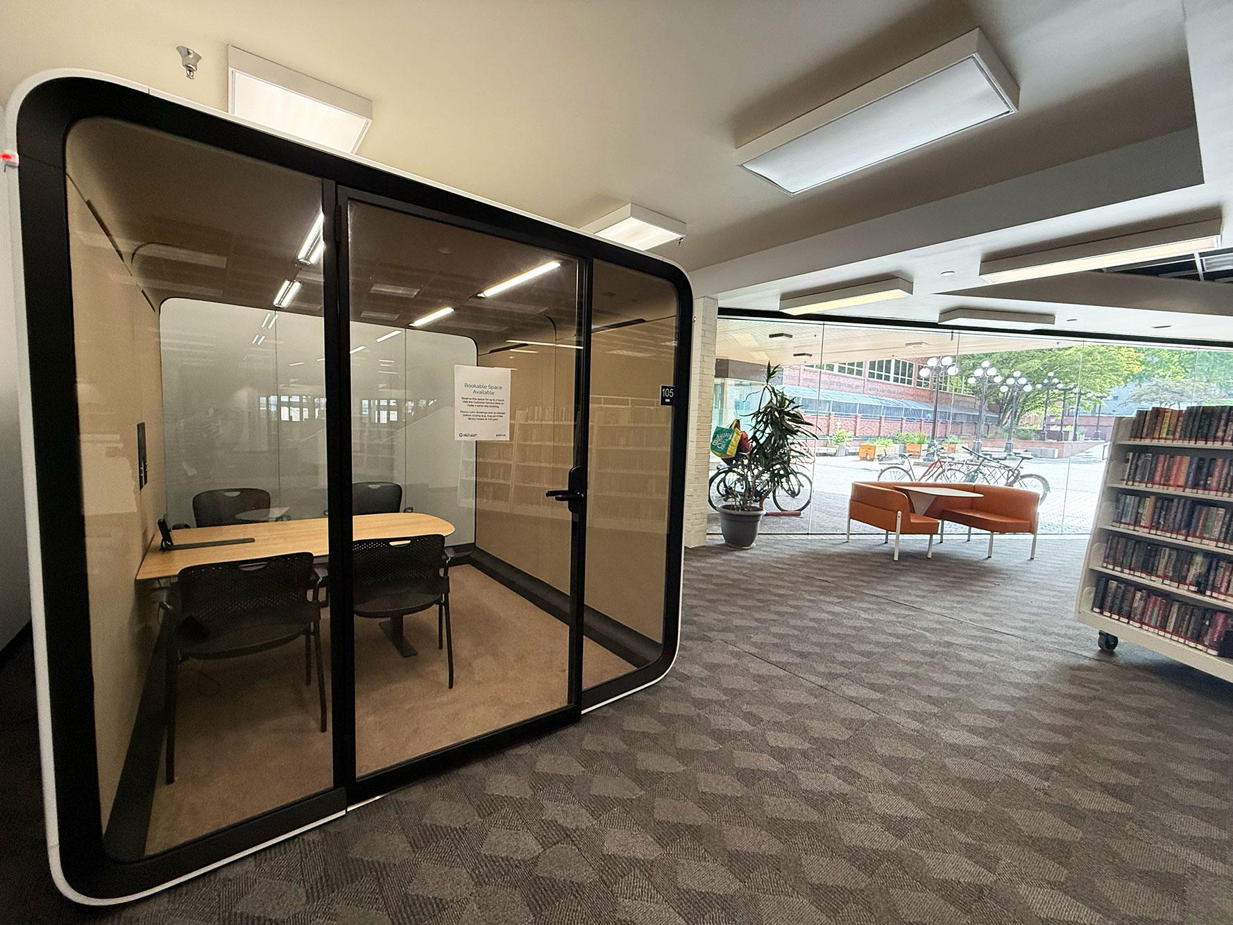 Library study pod